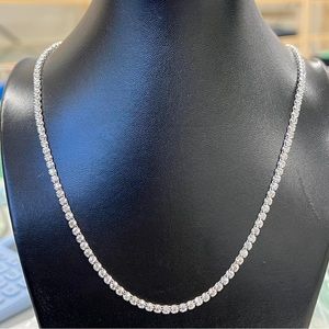 Tennis necklace